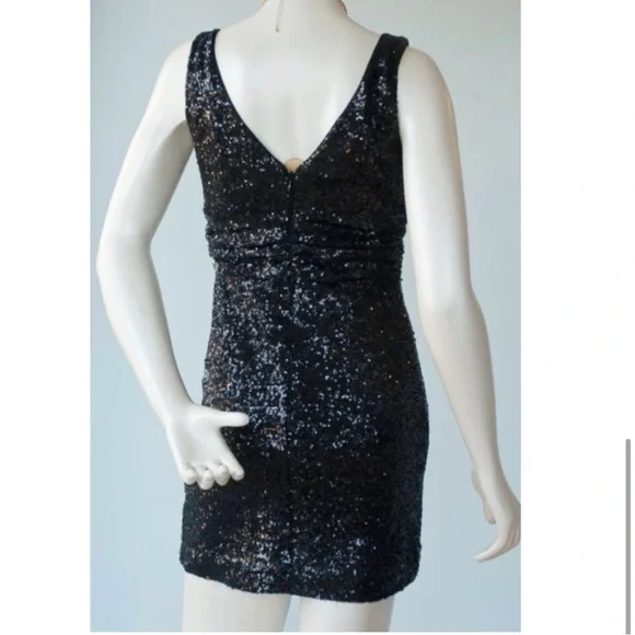 Eliza J Black Sequin Sheath Dress - Picture 4 of 7